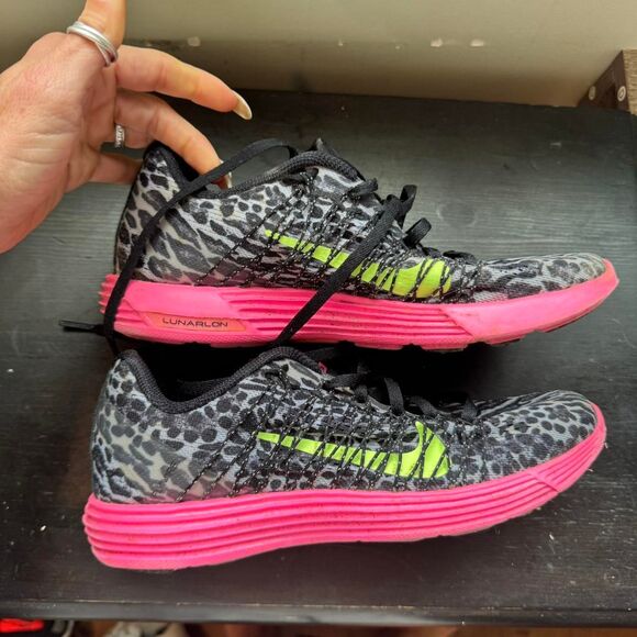 Nike Shoes - Nike Women's Lunar Glide sneakers